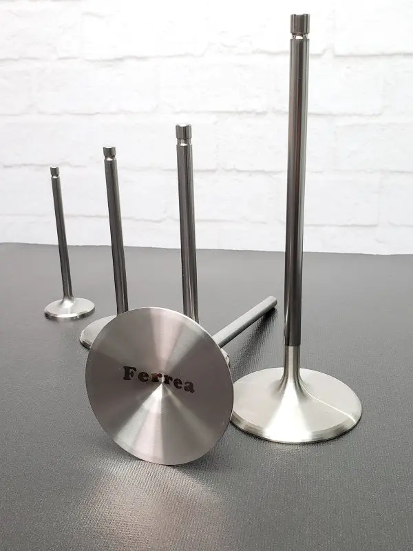 Ferrea Titanium Intake Valve Set – 2.08-Inch, 5.34-Inch Length, 12° Stem Angle, Fits Chevy/Chrysler/Ford Sb Engines 1