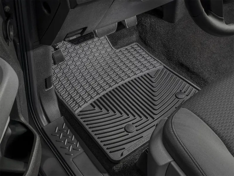 Weathertech Front All-Weather Floor Mats For 2003–2010 Porsche Cayenne – Black 1