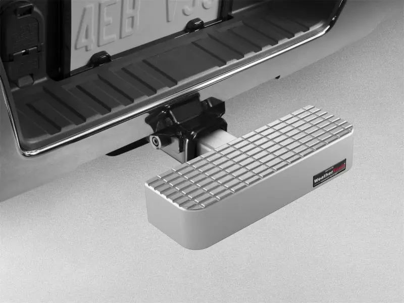 Weathertech Billet Bumpstepxl Retractable Step – Silver Finish 1